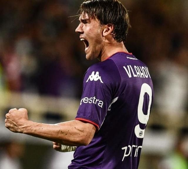 从竞争激烈 从竞争激烈