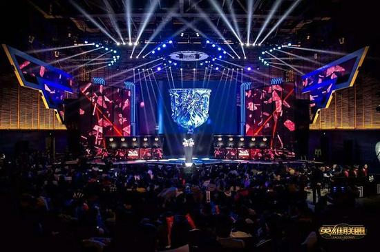 下的对抗意 下的对抗意